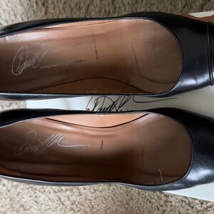 Pre Owned Donald J Pliner Black Calf Leather with Silver Tip Size 8M Original Bo